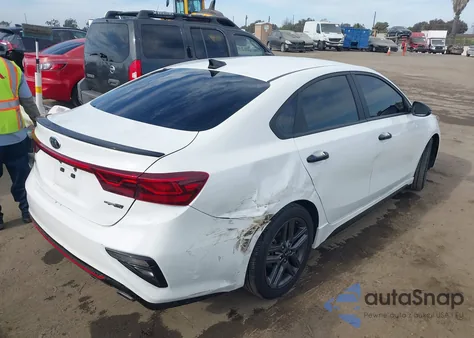 2021 Kia Forte Gt-Line z USA, uszkodzony, nr VIN 3KPF34AD1ME286755